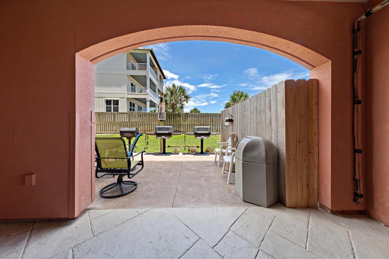 Apartment Harbor Place 313 Front Gulf View *